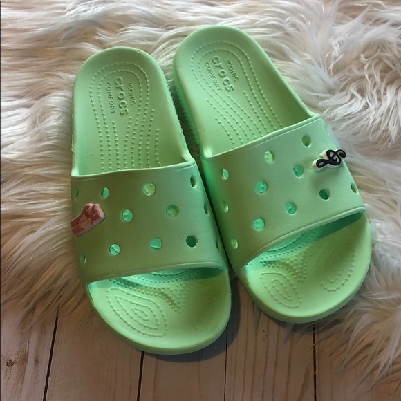CROCS Shoes - Croc slip on shoes EUC SIZE 6